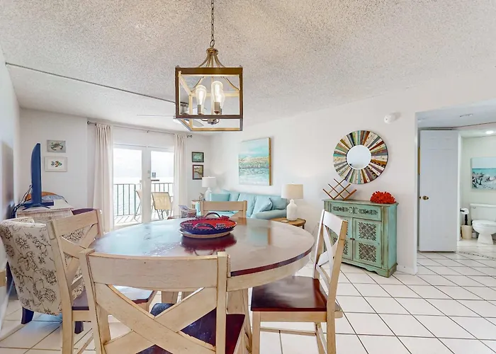 Beachfront W 7th-floor Views Pools W&d Wifi Private Balcony Holiday home