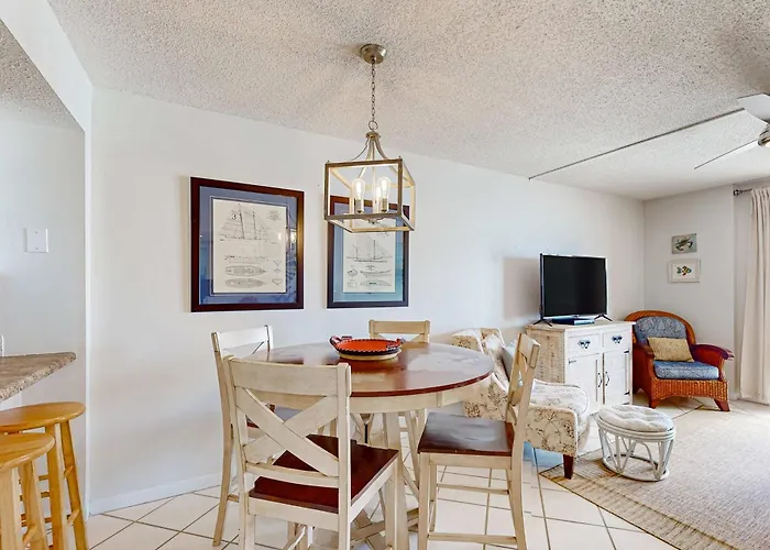 Holiday home Beachfront W 7th-floor Views Pools W&d Wifi Private Balcony *